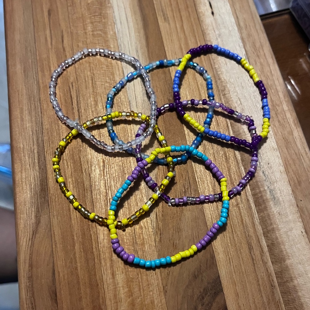 Seed bead bracelet stack 💜☀️